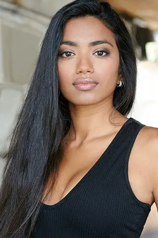 Peliculas de Nadine Bhabha