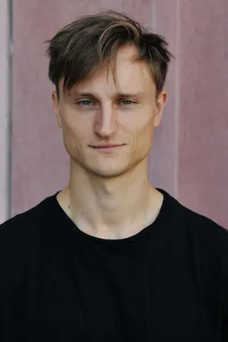 Peliculas de Oleg Tikhomirov