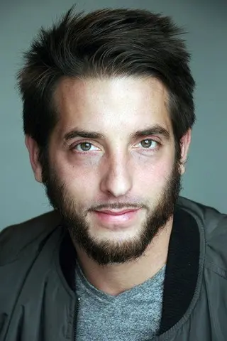 Peliculas de Adrien Ruiz