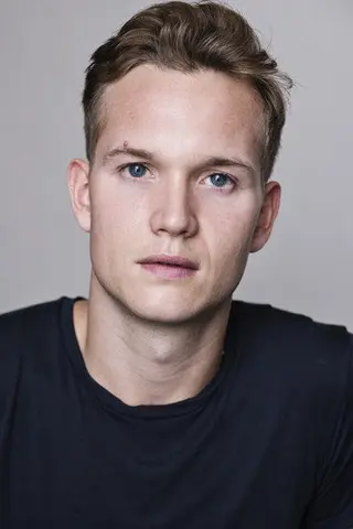 Peliculas de Seb Carrington