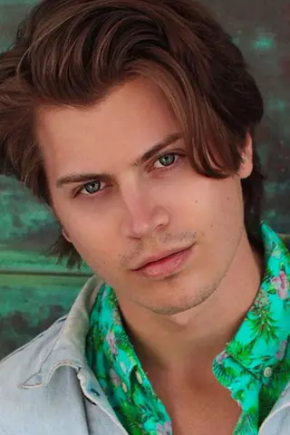 Peliculas de Tanner Stine
