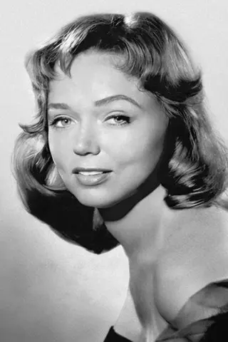 Peliculas de Yvette Vickers