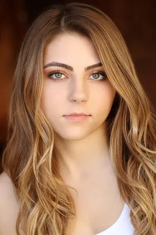 Peliculas de Jada Facer