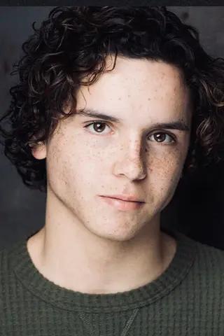 Peliculas de Noah Lomax