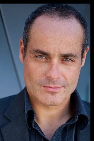 Peliculas de Kieron Elliott