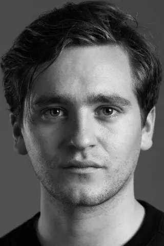 Peliculas de Benjamin Helstad