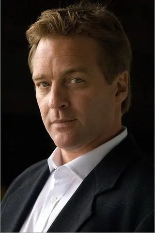 Peliculas de Roark Critchlow