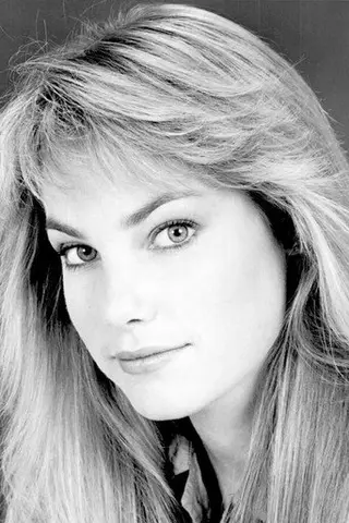Peliculas de Paula Irvine