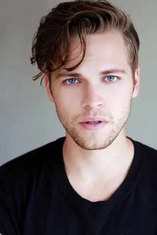 Peliculas de Alexander Calvert