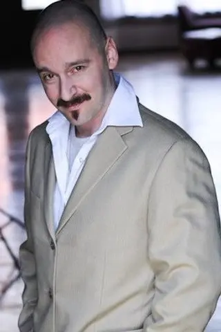 Peliculas de Todd Gillenardo