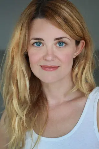 Peliculas de Angela Gollan