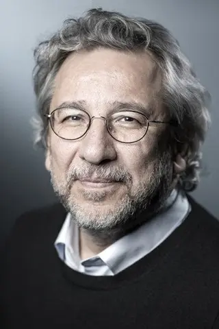Can Dündar - Córka • Potomstwo
