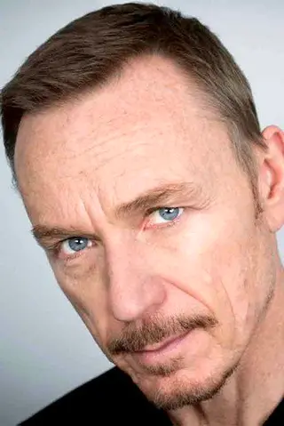 Peliculas de Ben Daniels