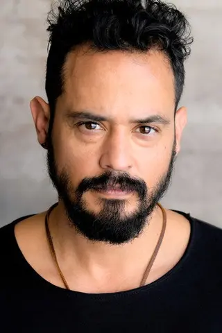 Peliculas de Adrian Quinonez
