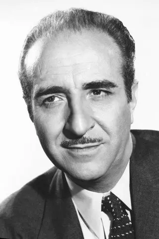 Peliculas de Carlos Montalbán