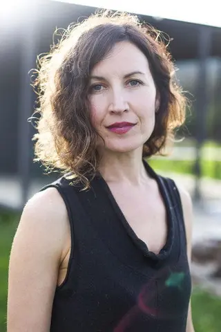 Aria Alpert Adjani - Córka • Potomstwo