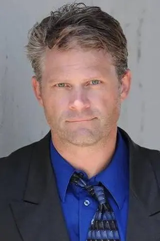 Peliculas de Bryan Massey