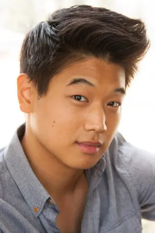 Peliculas de Ki Hong Lee