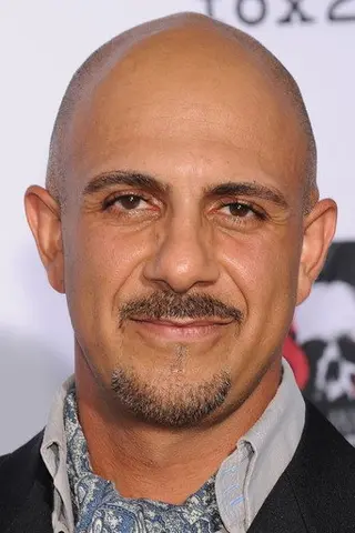 Peliculas de Anthony Azizi