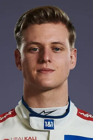 Mick Schumacher - Altura • Físico