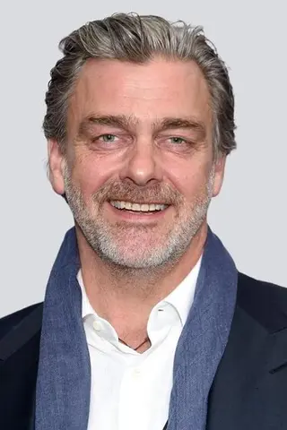 Peliculas de Ray Stevenson