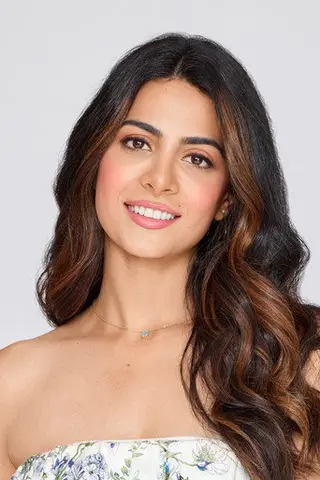 Peliculas de Emeraude Toubia