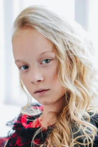 Peliculas de Riana Emma Balla