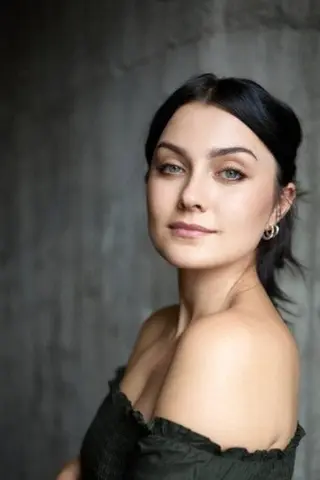 Peliculas de Lisa Tredoux