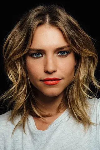 Peliculas de Jess Varley