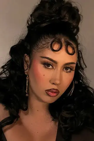 Kali Uchis - Córka • Potomstwo