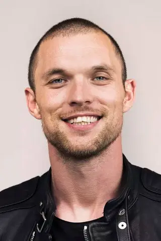 Peliculas de Ed Skrein