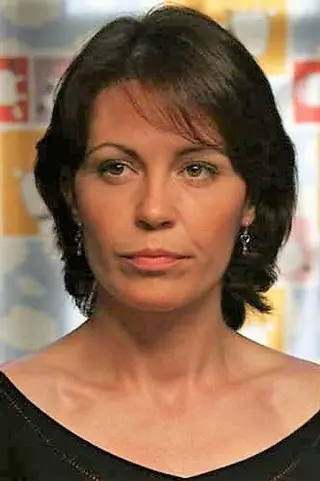 Montse Germán - Altura • Físico
