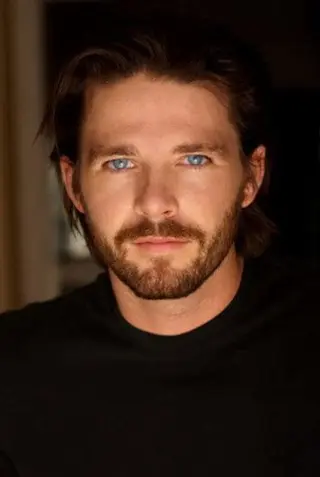 Peliculas de Andrew Kraulis