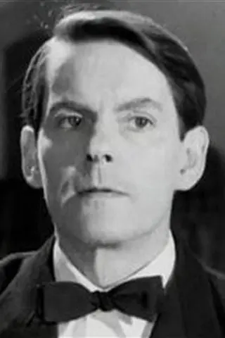Peliculas de Kenneth Fortescue