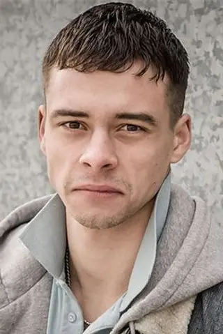 Peliculas de Adam Long