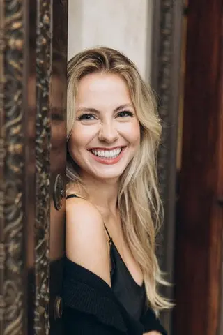 Peliculas de Violet Bennett