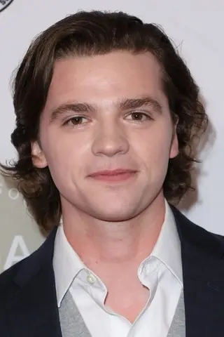 Peliculas de Joel Courtney