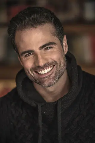 Peliculas de Roberto Manrique