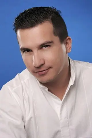 Peliculas de Enzo Fortuni