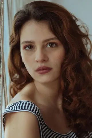 Peliculas de Lara Tremouroux