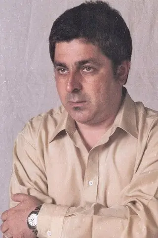 Héctor La Porta - Altura • Físico