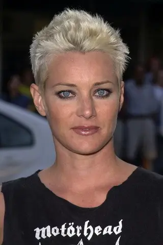 Peliculas de Angela Featherstone
