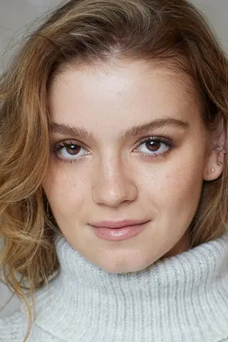 Peliculas de Bella DeLong