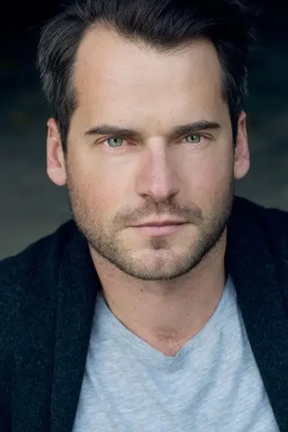 Peliculas de David de Lautour