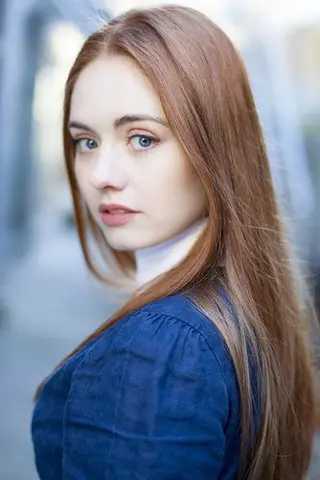 Peliculas de Brenna Llewellyn