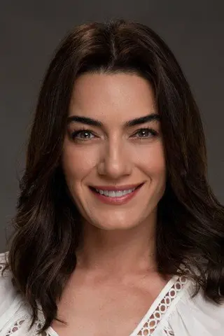 Hande Subaşı - Córka • Potomstwo