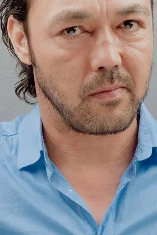 Peliculas de Engin Benli
