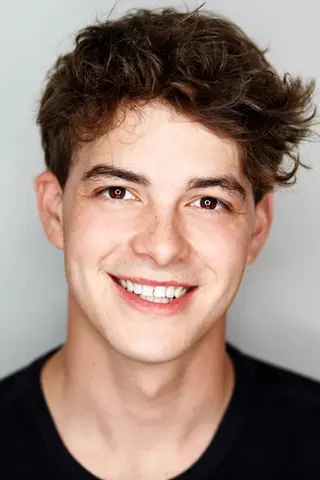 Peliculas de Israel Broussard