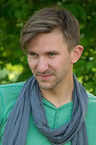Volodymyr Protsiuk - Altura • Físico