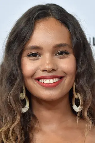 Peliculas de Alisha Boe